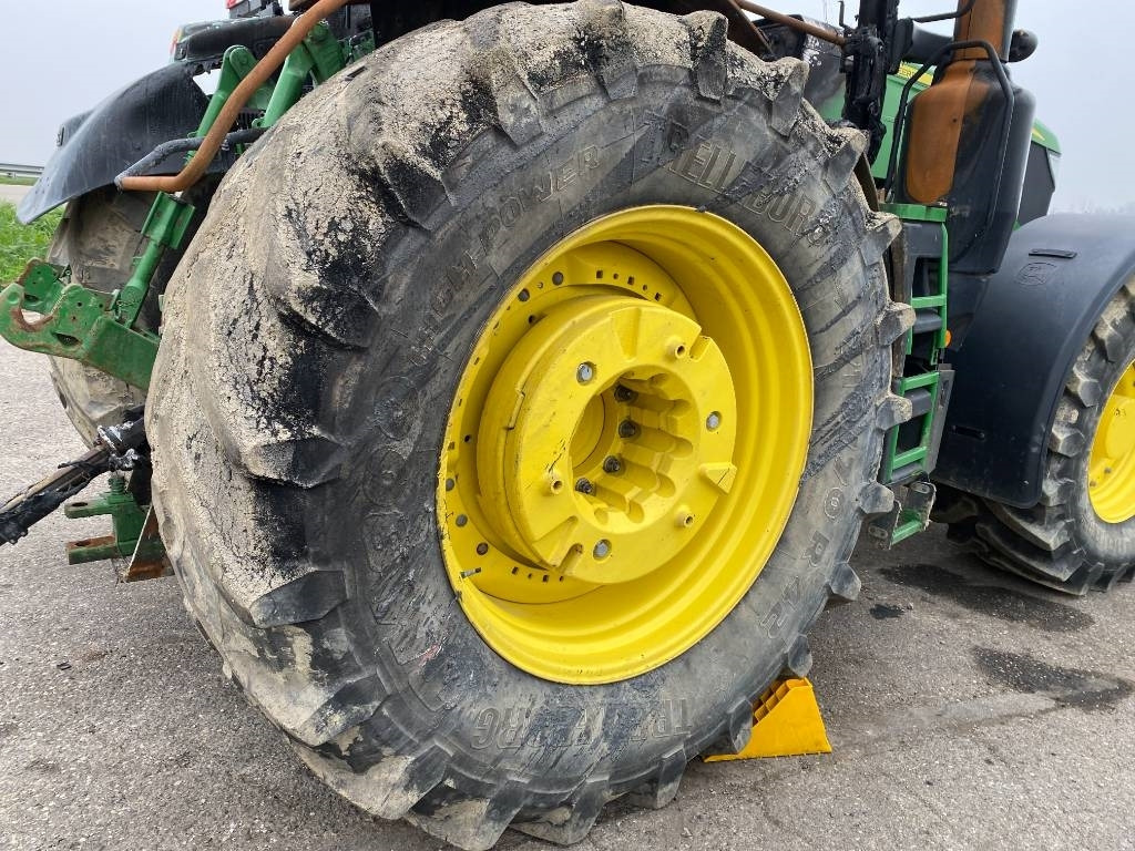 Трактор John Deere 6250 R / AutoPower endommagé: фото 46