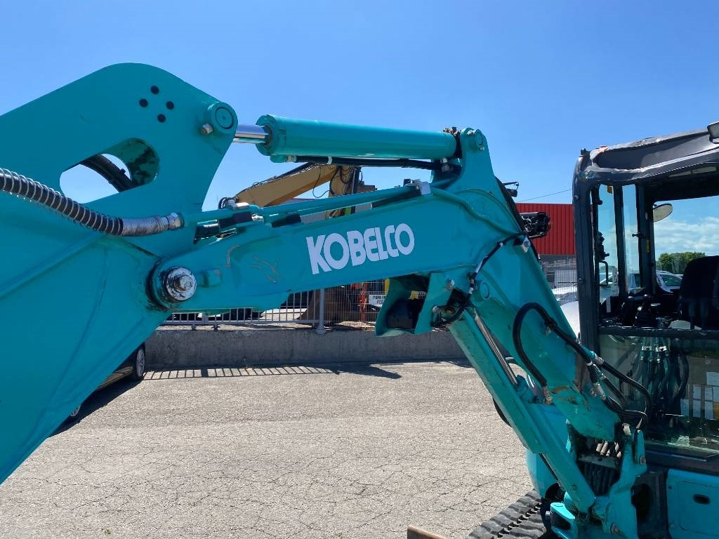 Мини-экскаватор Kobelco SK28SR-6E 1er Main Origine Française endommagée: фото 19