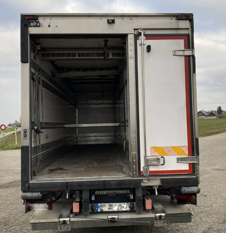 Lamberet LAMBERET HB-5T11-1B1C-OR /3 Compartiments - Сменный кузов - фургон: фото 5 Lamberet LAMBERET HB-5T11-1B1C-OR /3 Compartiments - Сменный кузов - фургон: фото 5