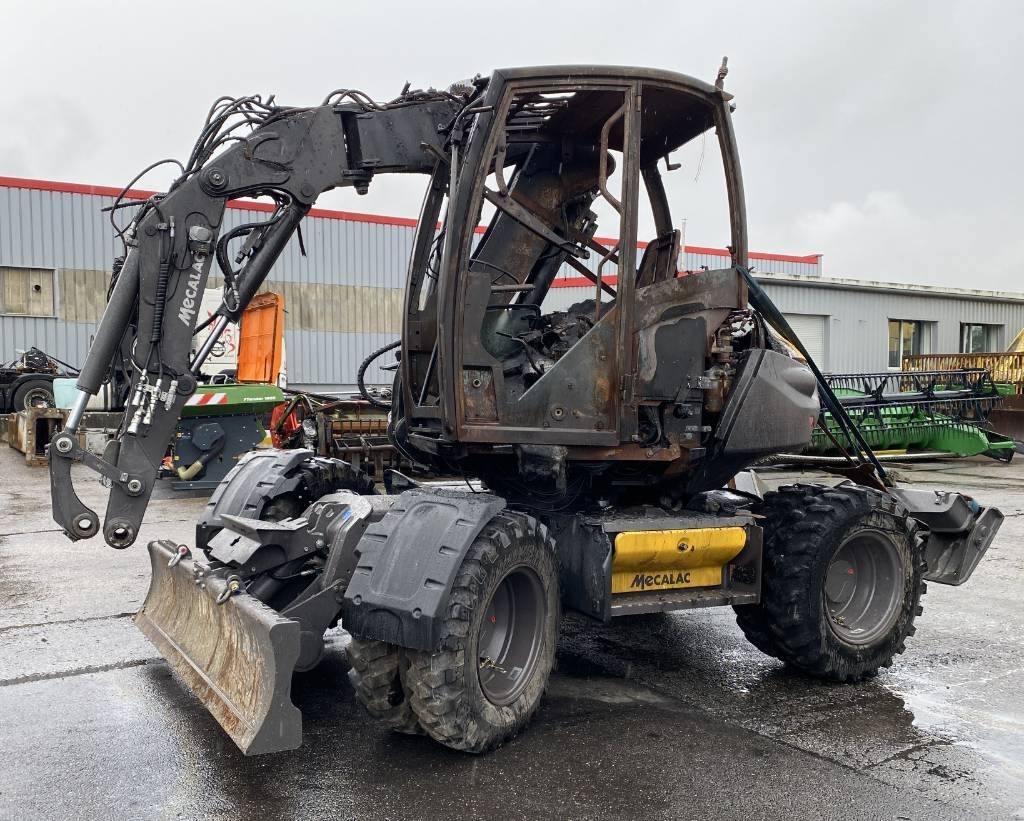 Mecalac 9 MWR / 1er Main Origine Française endommagée - Колёсный экскаватор: фото 5 Mecalac 9 MWR / 1er Main Origine Française endommagée - Колёсный экскаватор: фото 5