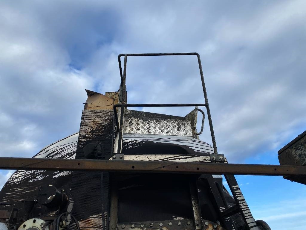 Гудронатор Mercedes-Benz ACTROS Mp2 2536/6x2 BVM -ACMAR CRAON Z12341: фото 28 Гудронатор Mercedes-Benz ACTROS Mp2 2536/6x2 BVM -ACMAR CRAON Z12341: фото 28