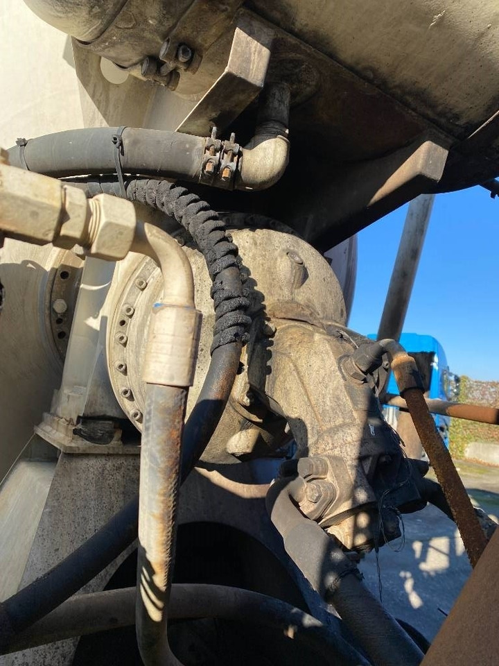 Автобетоносмеситель Renault C430 /IMER LT8.7-SL / ROTATHEAM TS13: фото 41