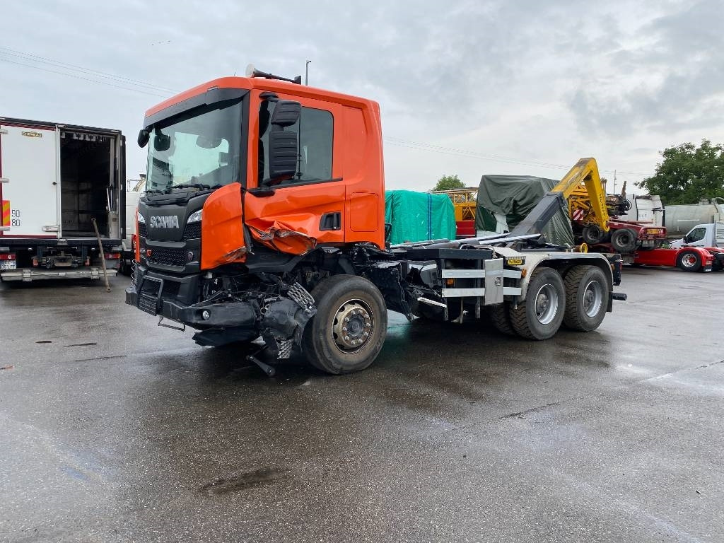 Scania P420 XT-3Pedales / PALFINGER PTH20SLD5 endommagé - Крюковой мультилифт: фото 2 Scania P420 XT-3Pedales / PALFINGER PTH20SLD5 endommagé - Крюковой мультилифт: фото 2