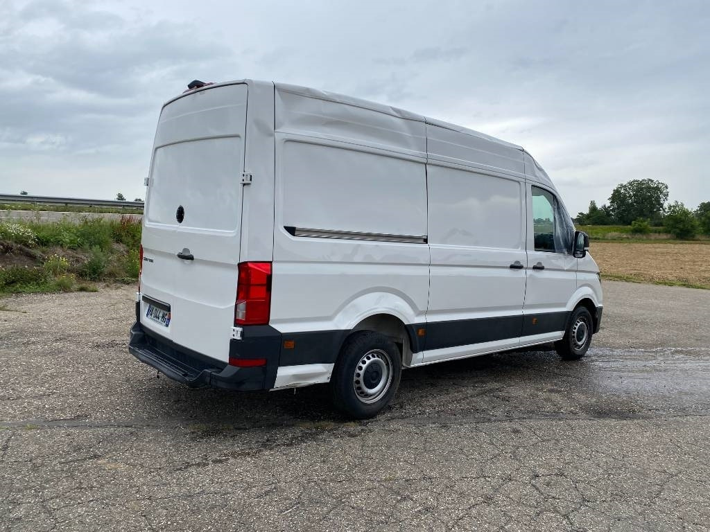 Volkswagen CRAFTER 2.0 TDI 140 L2H3 / 1er Main endommagée - Фургон с закрытым кузовом: фото 4 Volkswagen CRAFTER 2.0 TDI 140 L2H3 / 1er Main endommagée - Фургон с закрытым кузовом: фото 4