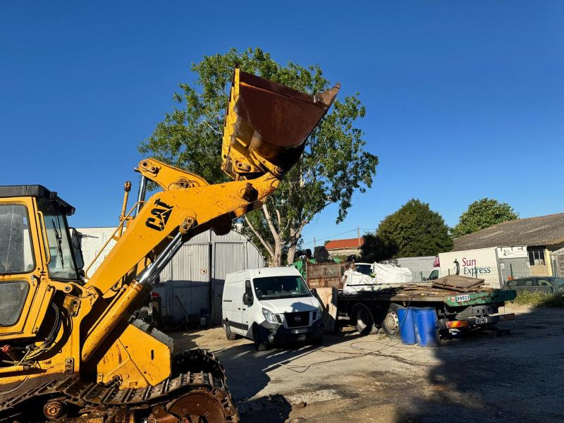 Cat - Гусеничный погрузчик: фото 4 Cat - Гусеничный погрузчик: фото 4