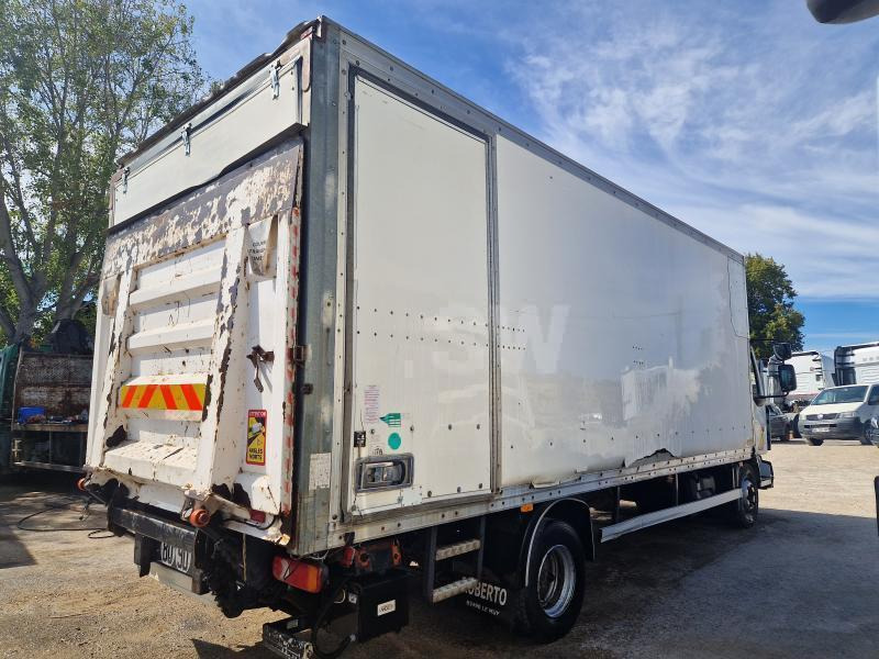 Renault Midlum 180 DCI - Грузовик с закрытым кузовом: фото 3 Renault Midlum 180 DCI - Грузовик с закрытым кузовом: фото 3