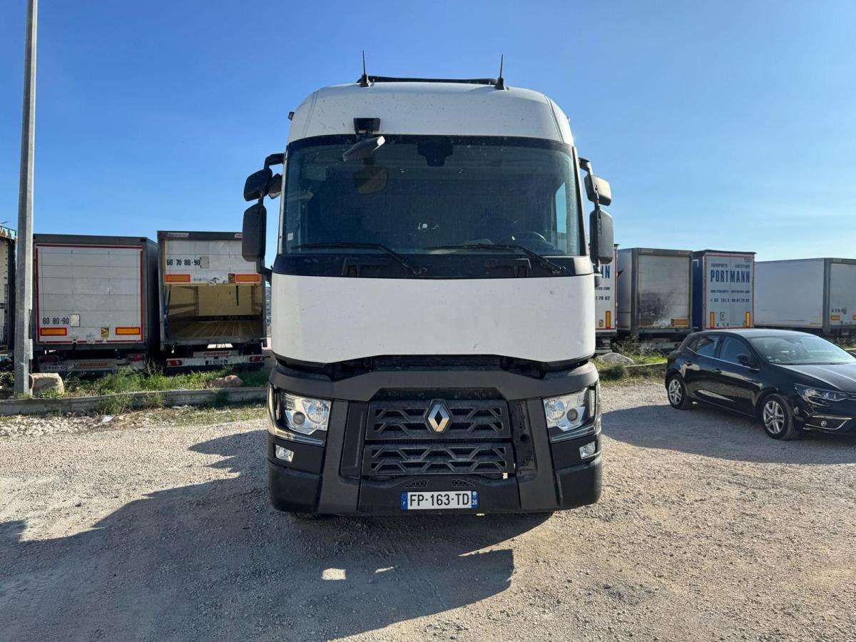 Renault T 460 - Тягач: фото 2 Renault T 460 - Тягач: фото 2