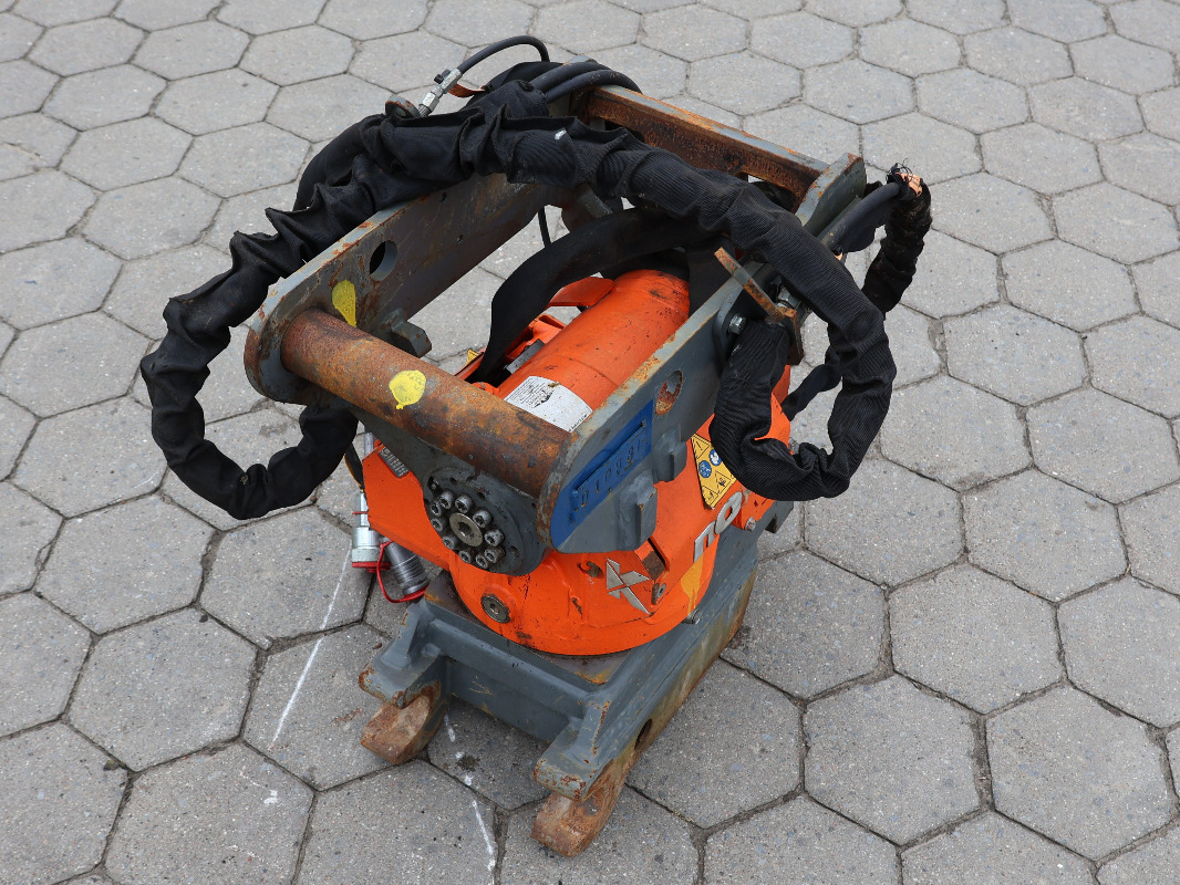 Строительная техника TILT ROTATOR TR07: фото 1