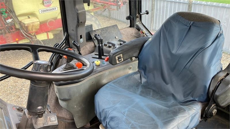 New Holland G 240 SS - Трактор: фото 5 New Holland G 240 SS - Трактор: фото 5