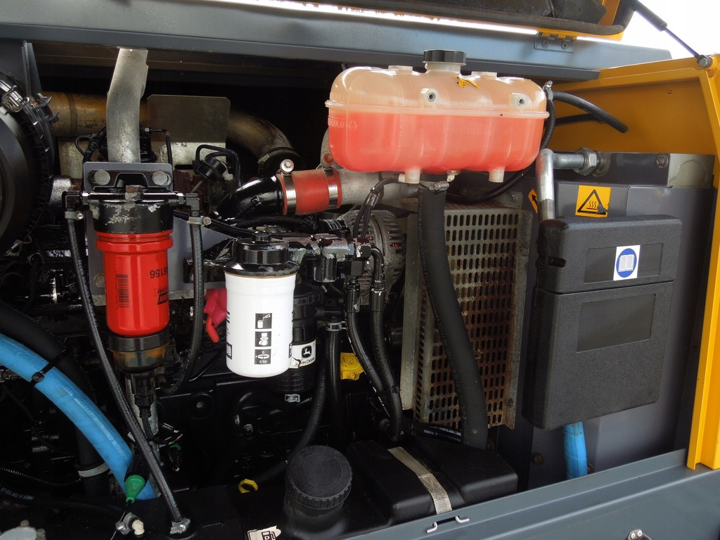 Воздушный компрессор Atlas Copco XAVS186: фото 6