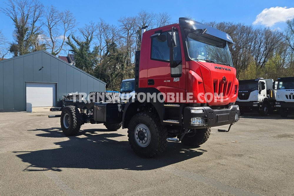 IVECO ASTRA HD9 44.38 12.9L TURBO DIESEL chassis cab heavy duty 4x4 single rear - EXPORT OUT EU - Грузовик-шасси: фото 1 IVECO ASTRA HD9 44.38 12.9L TURBO DIESEL chassis cab heavy duty 4x4 single rear - EXPORT OUT EU - Грузовик-шасси: фото 1