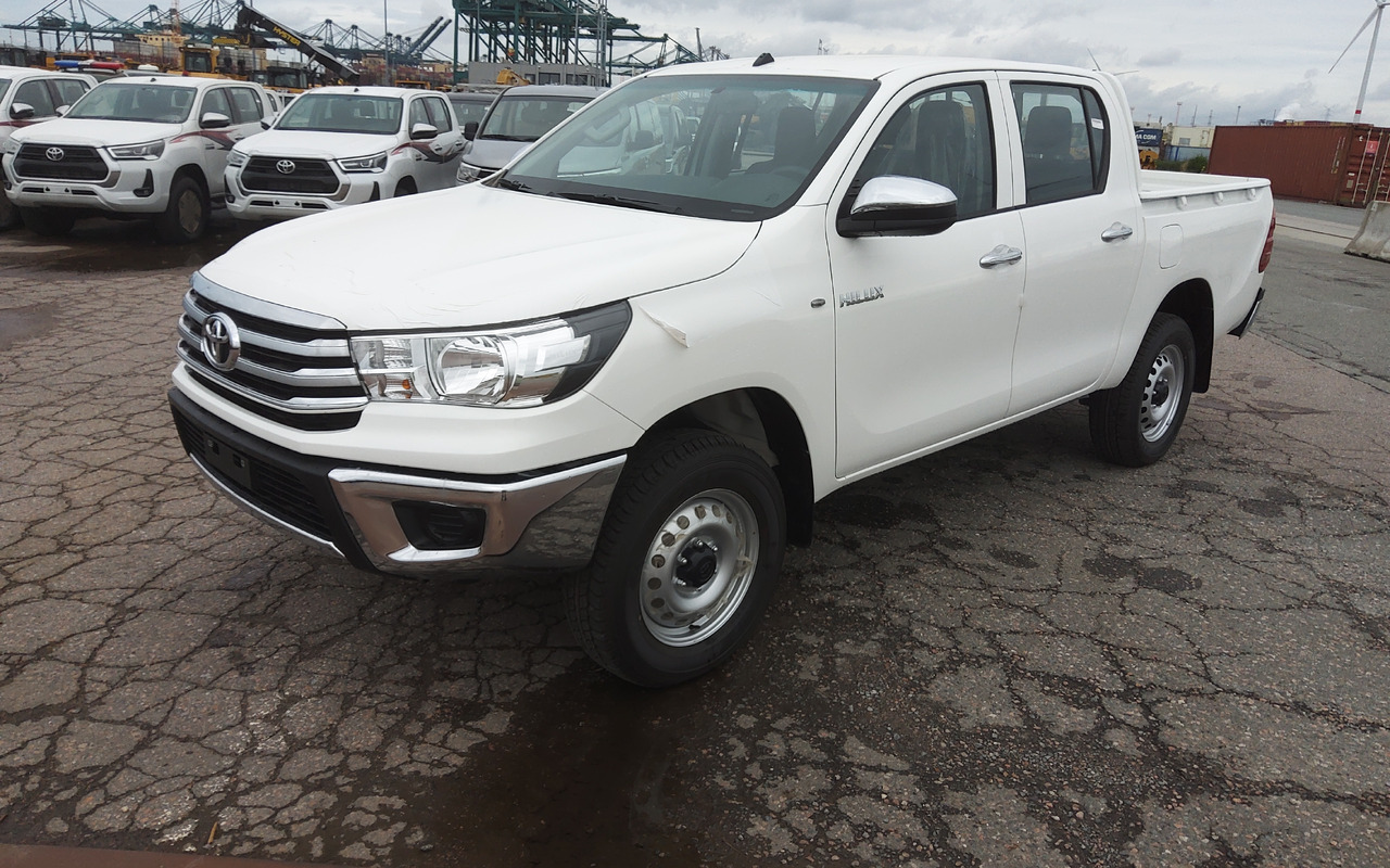 Toyota Hilux / Revo Pick-up double cabin pack security 2.4L Turbo Diesel Manual - Легковой автомобиль: фото 1 Toyota Hilux / Revo Pick-up double cabin pack security 2.4L Turbo Diesel Manual - Легковой автомобиль: фото 1