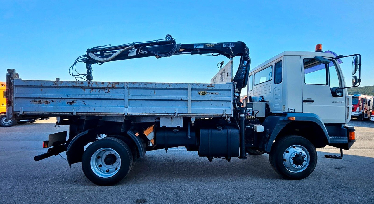 MAN LE 14.250 4x4 HIAB 077BS-2 Kran Greifer - Самосвал, Автоманипулятор: фото 2 MAN LE 14.250 4x4 HIAB 077BS-2 Kran Greifer - Самосвал, Автоманипулятор: фото 2