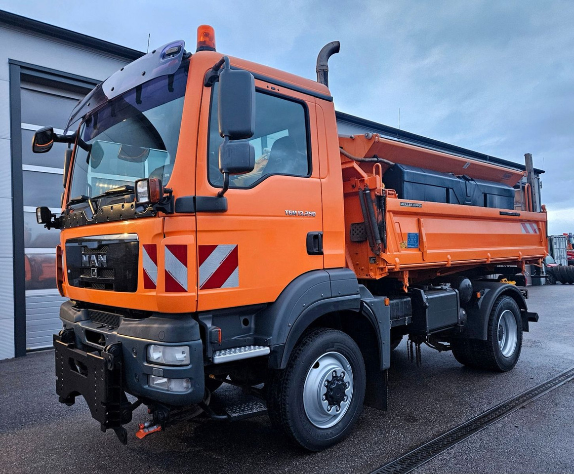 MAN TGM 13.250 4x4 Euro5 Winterdienst - Самосвал: фото 3 MAN TGM 13.250 4x4 Euro5 Winterdienst - Самосвал: фото 3