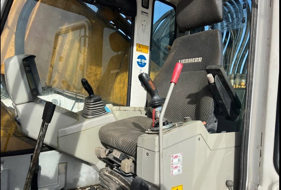 Liebherr R 954 B HD Litronic Demolition Excavator - Гусеничный экскаватор: фото 5 Liebherr R 954 B HD Litronic Demolition Excavator - Гусеничный экскаватор: фото 5