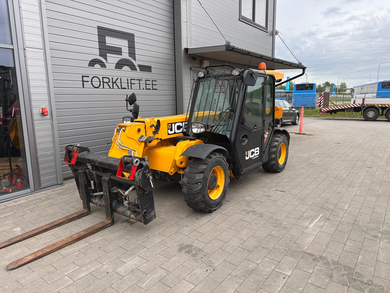 JCB 525-60 - Телескопический погрузчик: фото 1 JCB 525-60 - Телескопический погрузчик: фото 1