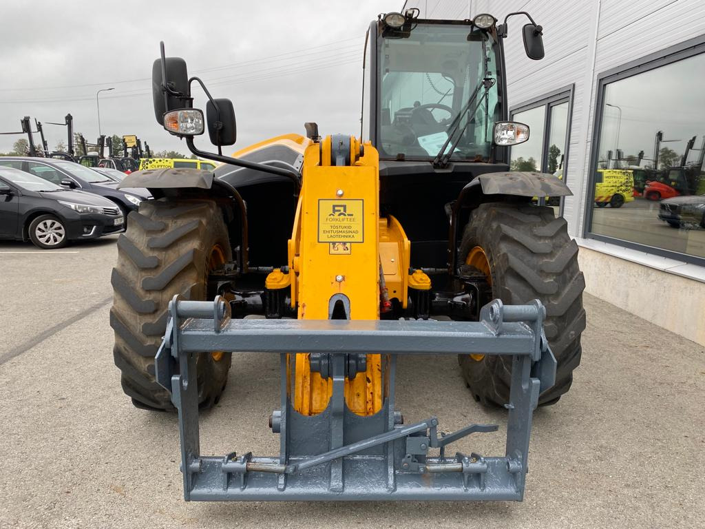 JCB 531-70 - Телескопический погрузчик: фото 3 JCB 531-70 - Телескопический погрузчик: фото 3