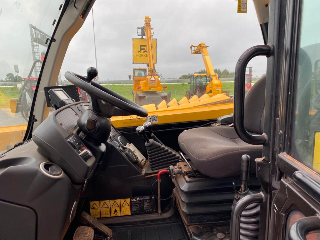 Телескопический погрузчик JCB 531-70: фото 9 Телескопический погрузчик JCB 531-70: фото 9