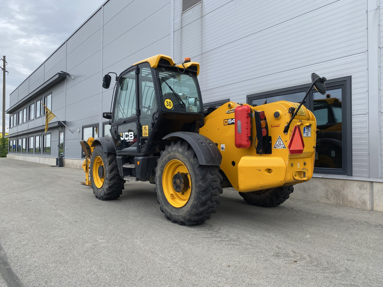 JCB 540-140 - Телескопический погрузчик: фото 2 JCB 540-140 - Телескопический погрузчик: фото 2