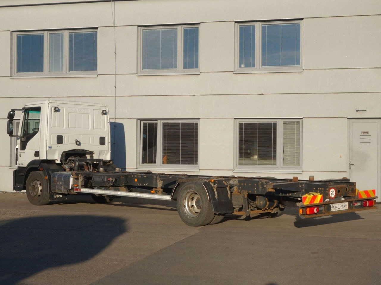 Iveco EuroCargo 150 150E 250 Wechselfahrgestel, BDFl - Грузовик-контейнеровоз/ Сменный кузов: фото 4 Iveco EuroCargo 150 150E 250 Wechselfahrgestel, BDFl - Грузовик-контейнеровоз/ Сменный кузов: фото 4