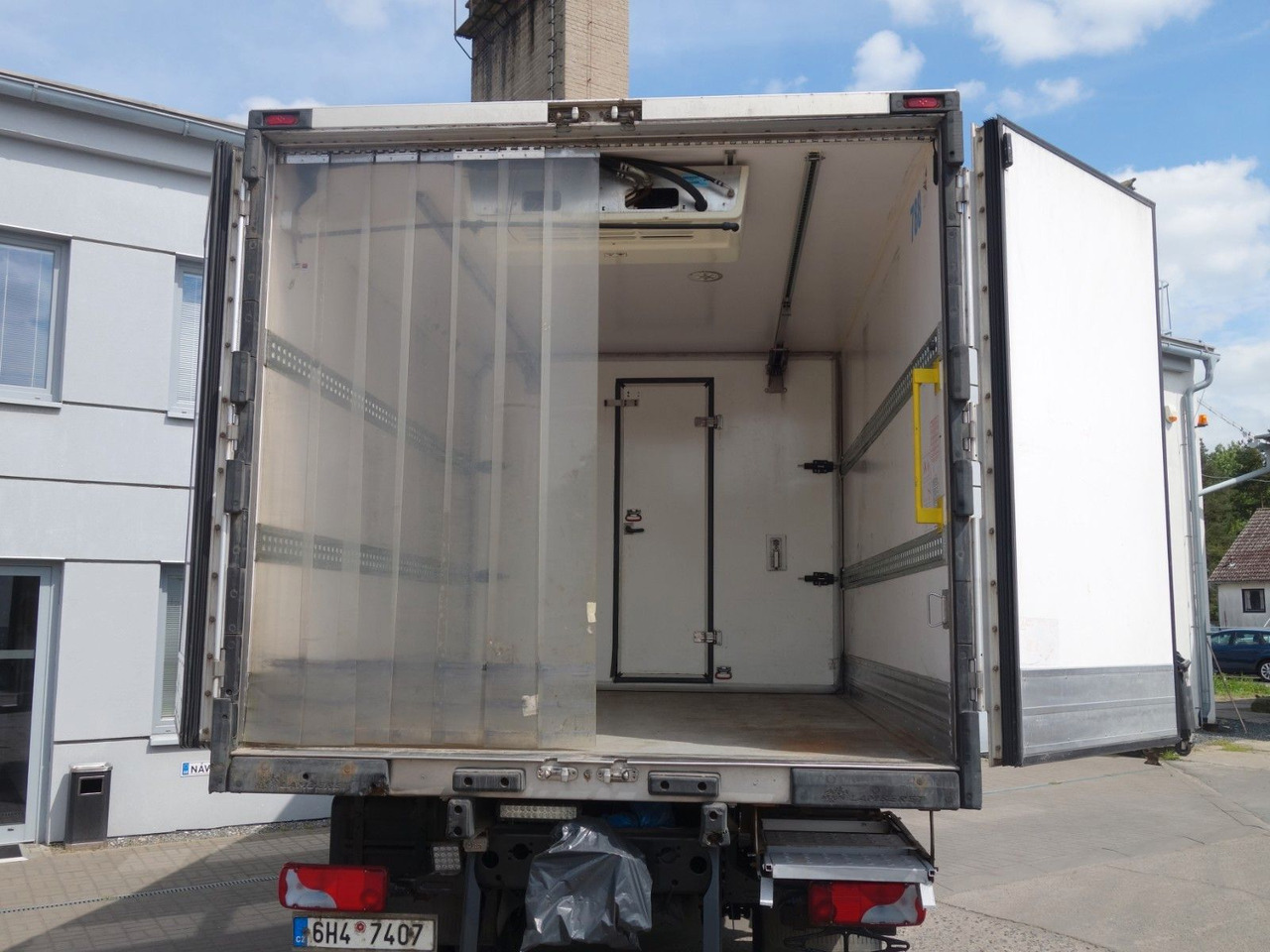 MAN TGM 13.250 4x4 mit Thermo King. 2 Temperaturen - Рефрижератор: фото 5 MAN TGM 13.250 4x4 mit Thermo King. 2 Temperaturen - Рефрижератор: фото 5
