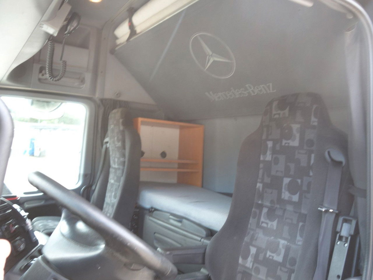 Mercedes-Benz Actros 2446 mit Rolfo für 10 PKW, Retarder в лизинг Mercedes-Benz Actros 2446 mit Rolfo für 10 PKW, Retarder: фото 20