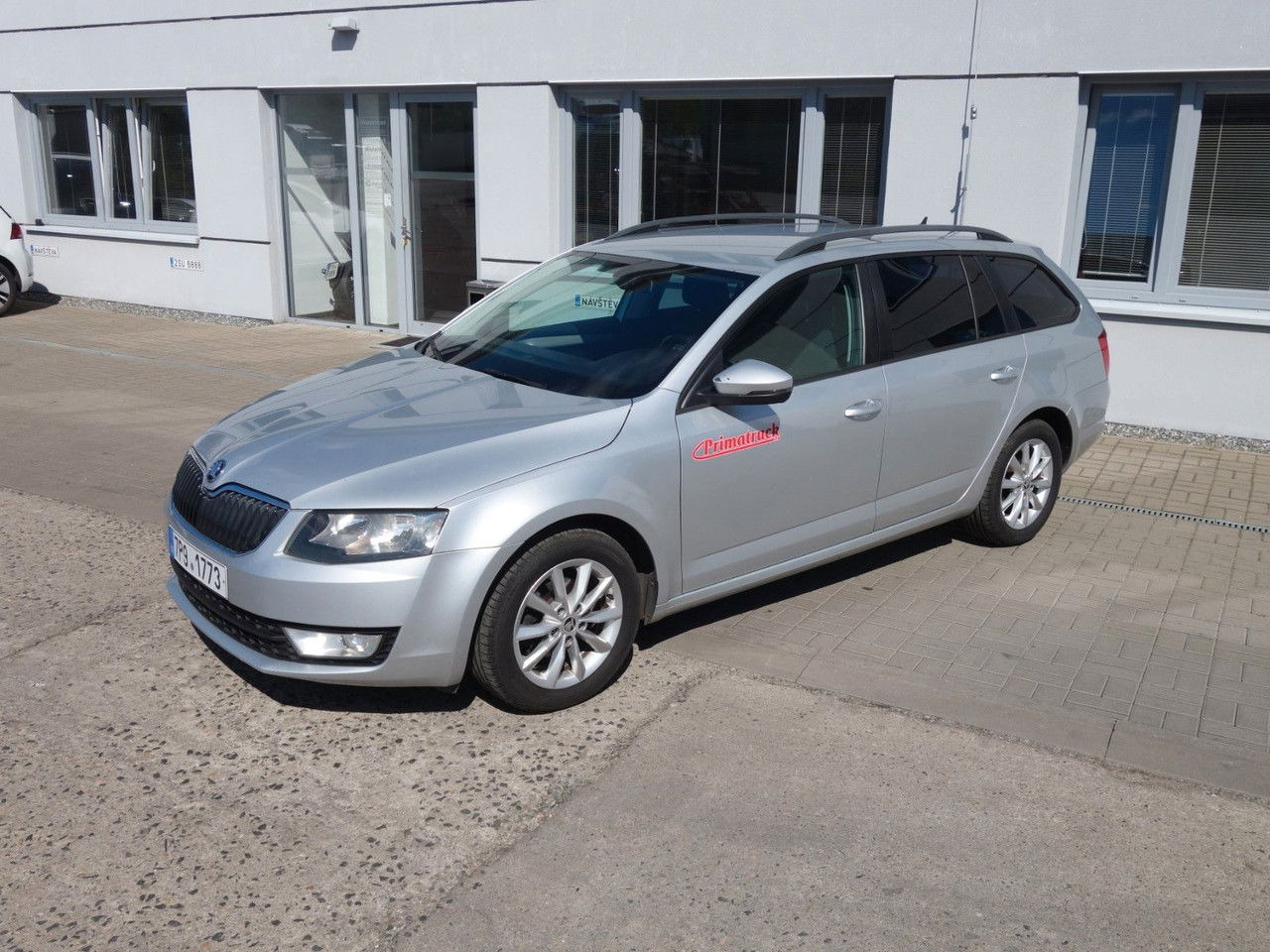 Škoda Octavia Combi Ambition 1,6 TDI, DSG, Navi, Clima - Универсал: фото 2 Škoda Octavia Combi Ambition 1,6 TDI, DSG, Navi, Clima - Универсал: фото 2