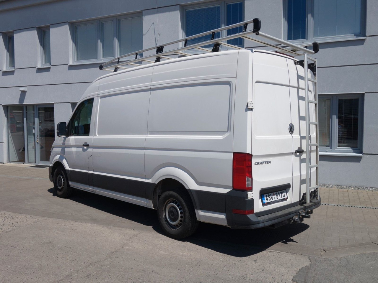 Volkswagen Crafter 2,0 TDI 103 kW - Цельнометаллический фургон: фото 4 Volkswagen Crafter 2,0 TDI 103 kW - Цельнометаллический фургон: фото 4