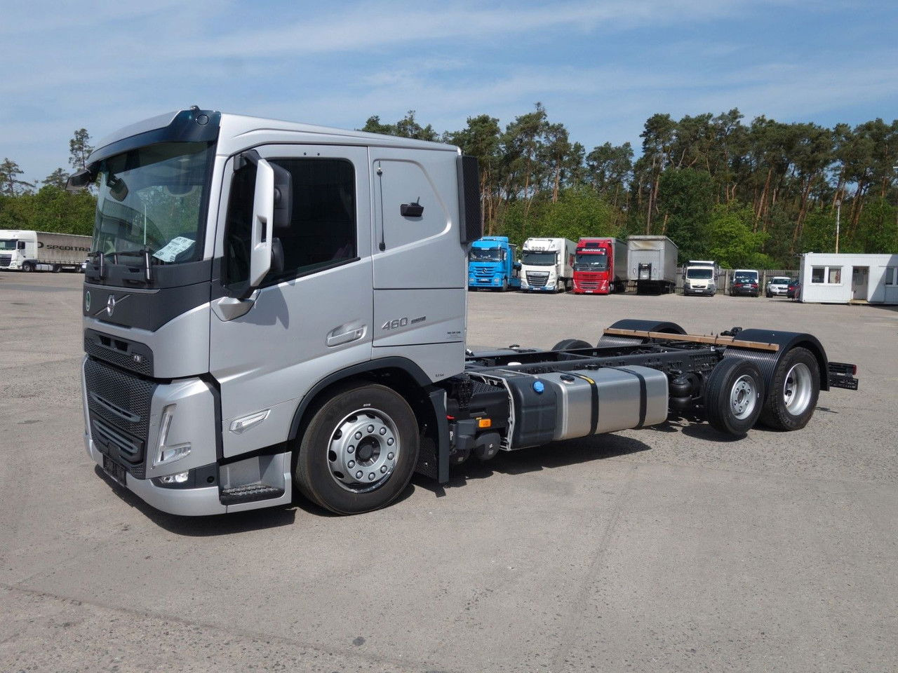 Volvo FM 460 FM13 6x2 Neue RTO , Kassbohrer, Rolfo, Rimo - Грузовик-шасси: фото 2 Volvo FM 460 FM13 6x2 Neue RTO , Kassbohrer, Rolfo, Rimo - Грузовик-шасси: фото 2