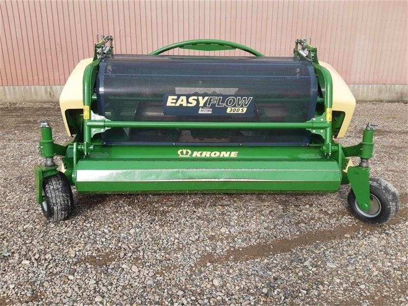 Krone EasyFlow 300S - Оборудование для кормоуборочного комбайна: фото 5 Krone EasyFlow 300S - Оборудование для кормоуборочного комбайна: фото 5