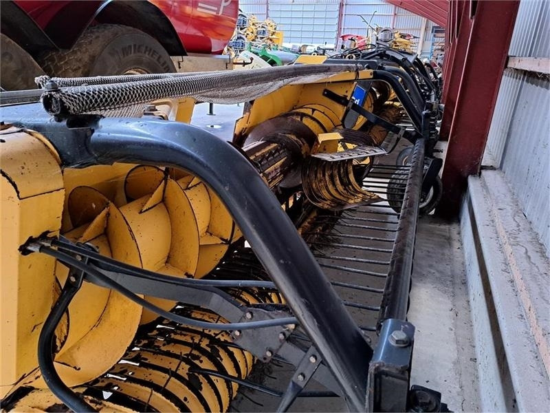 New Holland 355 W Græspick-up - Оборудование для кормоуборочного комбайна: фото 2 New Holland 355 W Græspick-up - Оборудование для кормоуборочного комбайна: фото 2