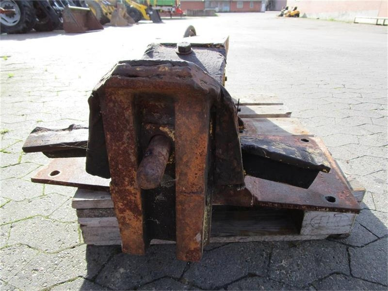 New Holland Hydraulisk pickup hitchkrog - Техника для сенозаготовки: фото 5 New Holland Hydraulisk pickup hitchkrog - Техника для сенозаготовки: фото 5