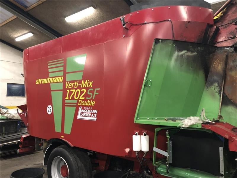 Strautmann Verti-Mix SF1702 Selvkørende blander - Кормораздатчик: фото 1 Strautmann Verti-Mix SF1702 Selvkørende blander - Кормораздатчик: фото 1