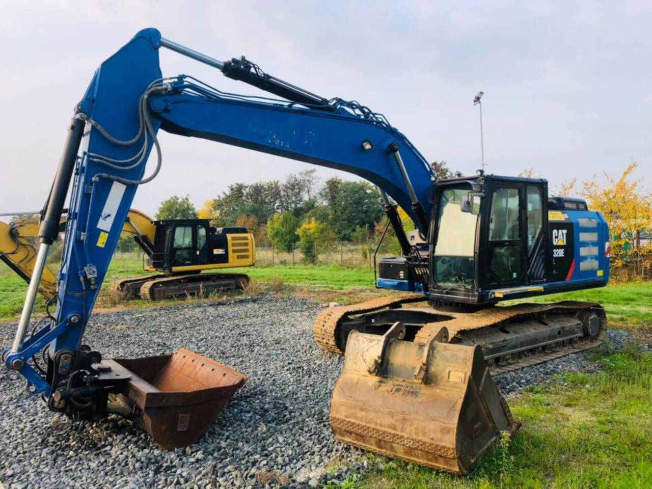 CAT 320 E LN - Гусеничный экскаватор: фото 2 CAT 320 E LN - Гусеничный экскаватор: фото 2