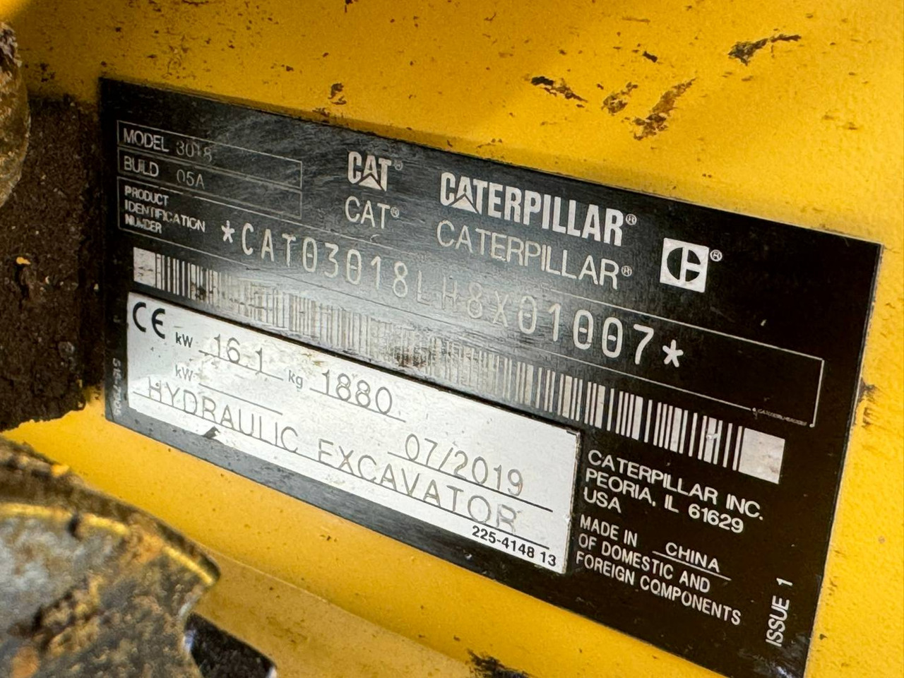 Гусеничный экскаватор CAT 301.8: фото 6