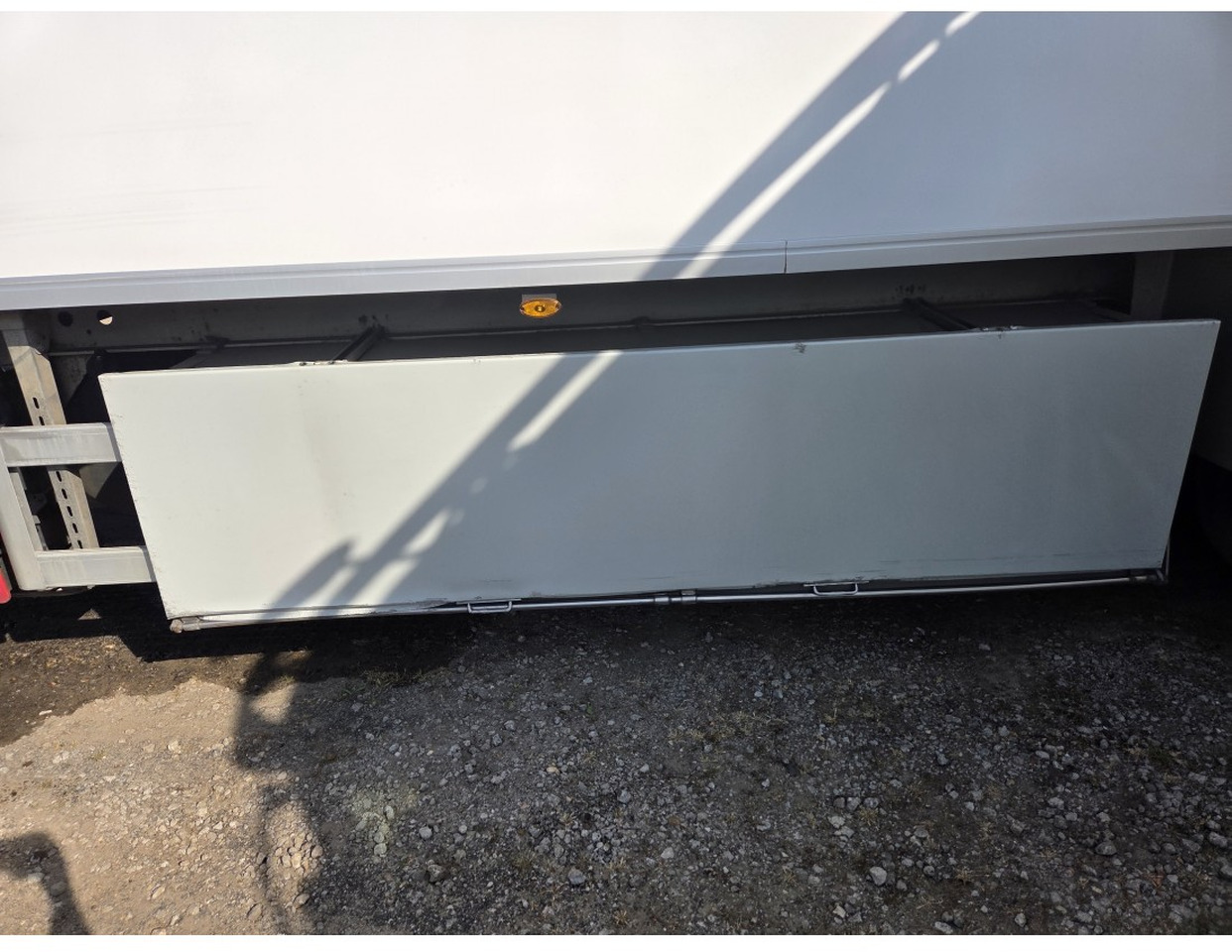 Полуприцеп-рефрижератор FRUHEAUF FST4 REFRIGERATED SEMITRAILER 3 AXLE MEAT RAILS THERMOKING SLX E 300 30: фото 8