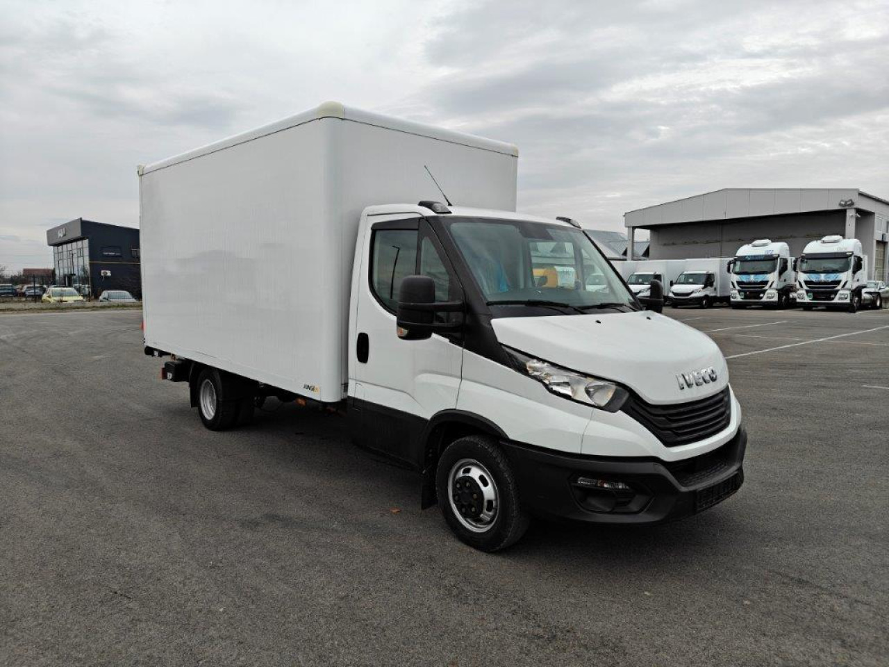 IVECO Daily 35C16 - Цельнометаллический фургон: фото 1 IVECO Daily 35C16 - Цельнометаллический фургон: фото 1