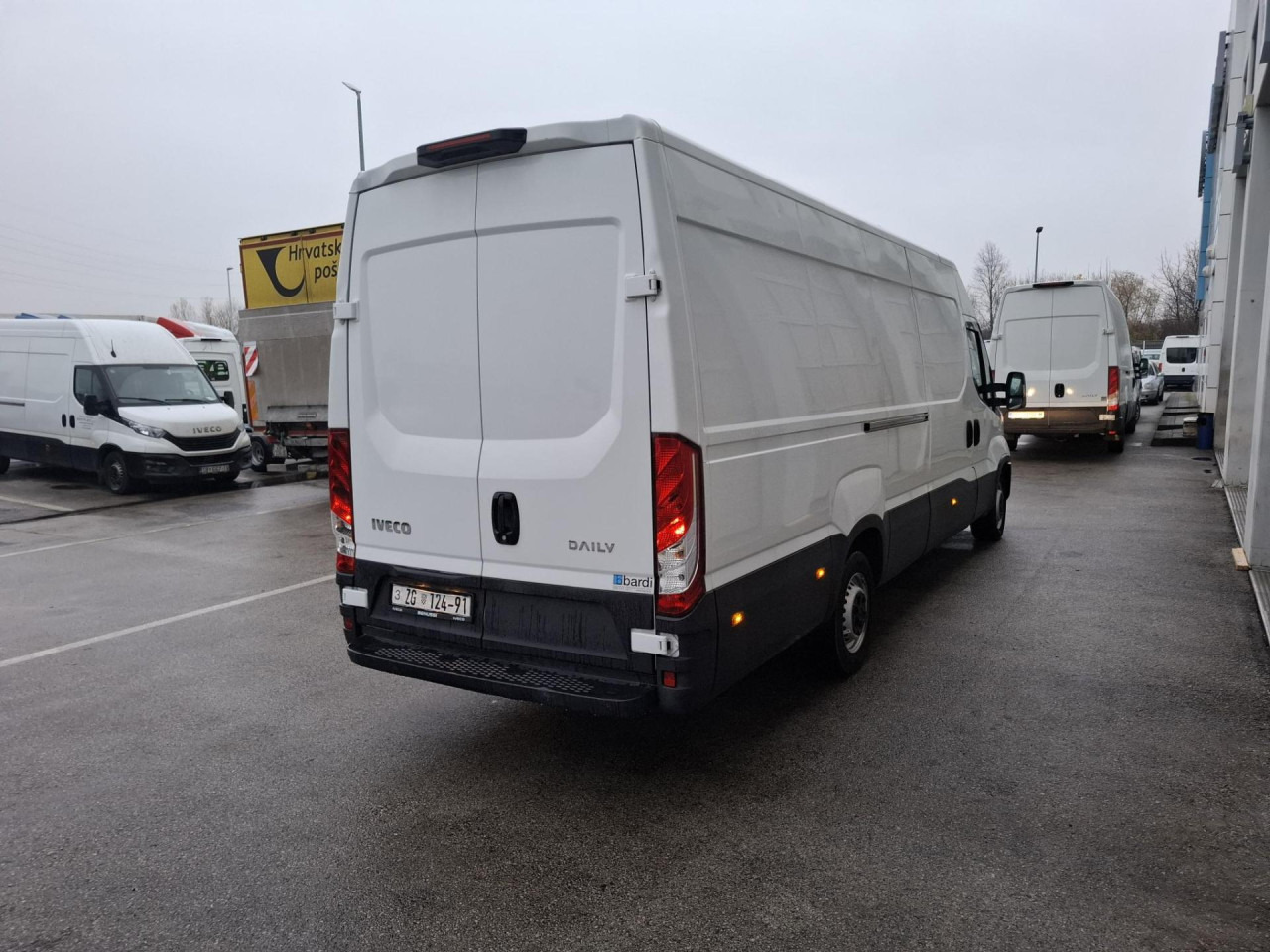 IVECO Daily 35S16V в лизинг IVECO Daily 35S16V: фото 6 IVECO Daily 35S16V в лизинг IVECO Daily 35S16V: фото 6