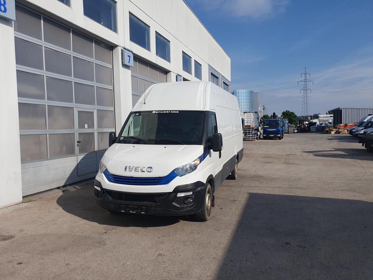 IVECO Daily 35S16V - Фургон-рефрижератор: фото 1 IVECO Daily 35S16V - Фургон-рефрижератор: фото 1