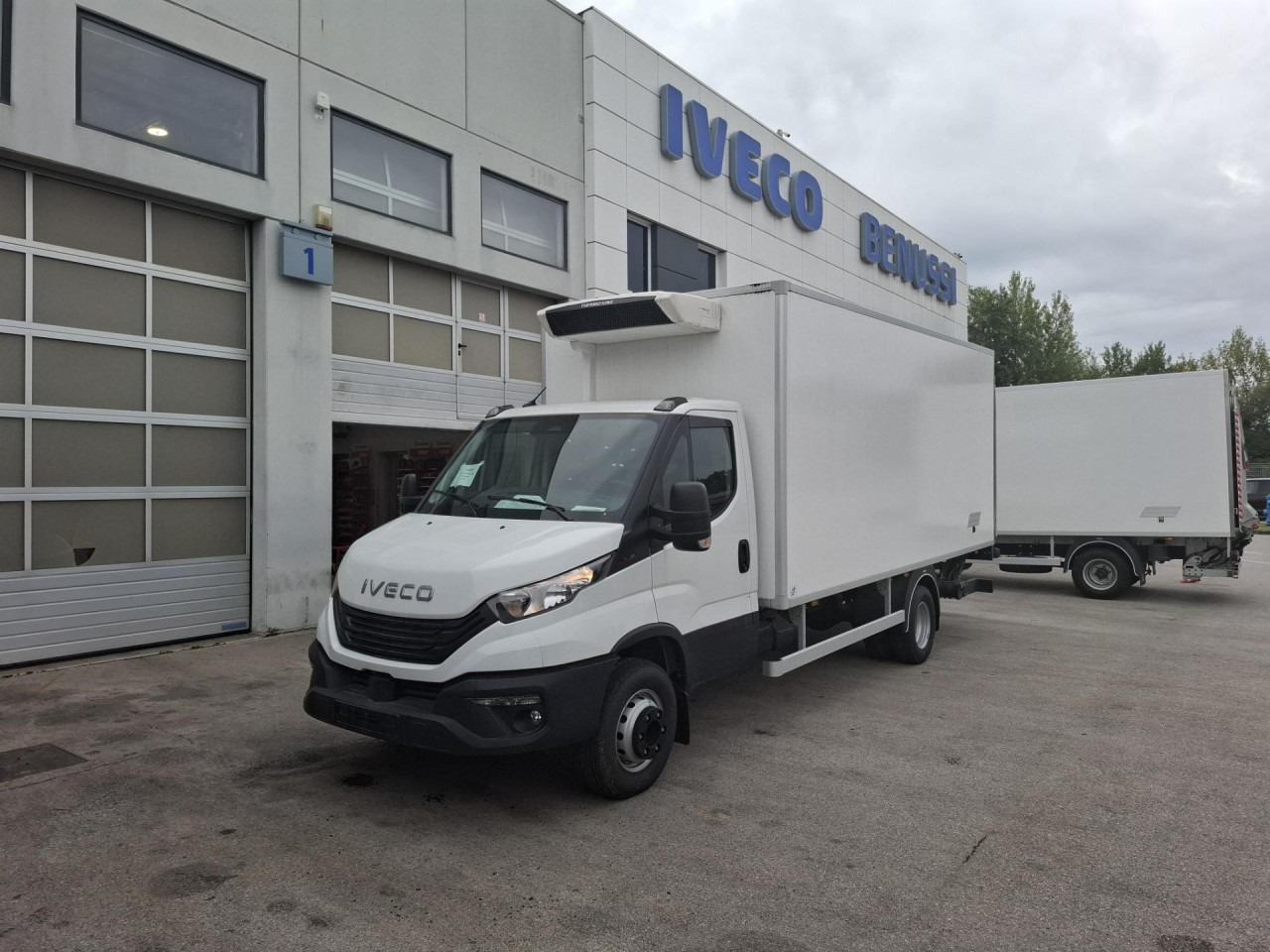 IVECO Daily 70C18H - Фургон-рефрижератор: фото 1 IVECO Daily 70C18H - Фургон-рефрижератор: фото 1