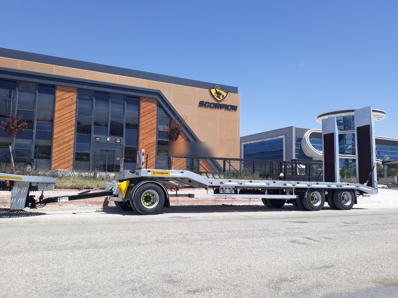 Новый Низкорамный полуприцеп Scorpion Trailer SCORPION TRAILER NEW 3 AXLE (MANUFACTURER COMPANY): фото 5