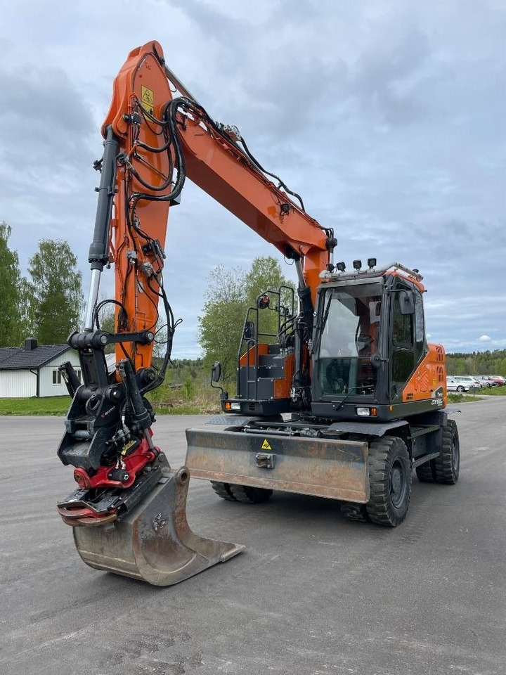 Doosan DX 165 W - Колёсный экскаватор: фото 1 Doosan DX 165 W - Колёсный экскаватор: фото 1