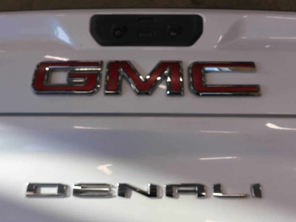 GMC Denali 2021 Flakläm - Кабина для Грузовиков: фото 2 GMC Denali 2021 Flakläm - Кабина для Грузовиков: фото 2