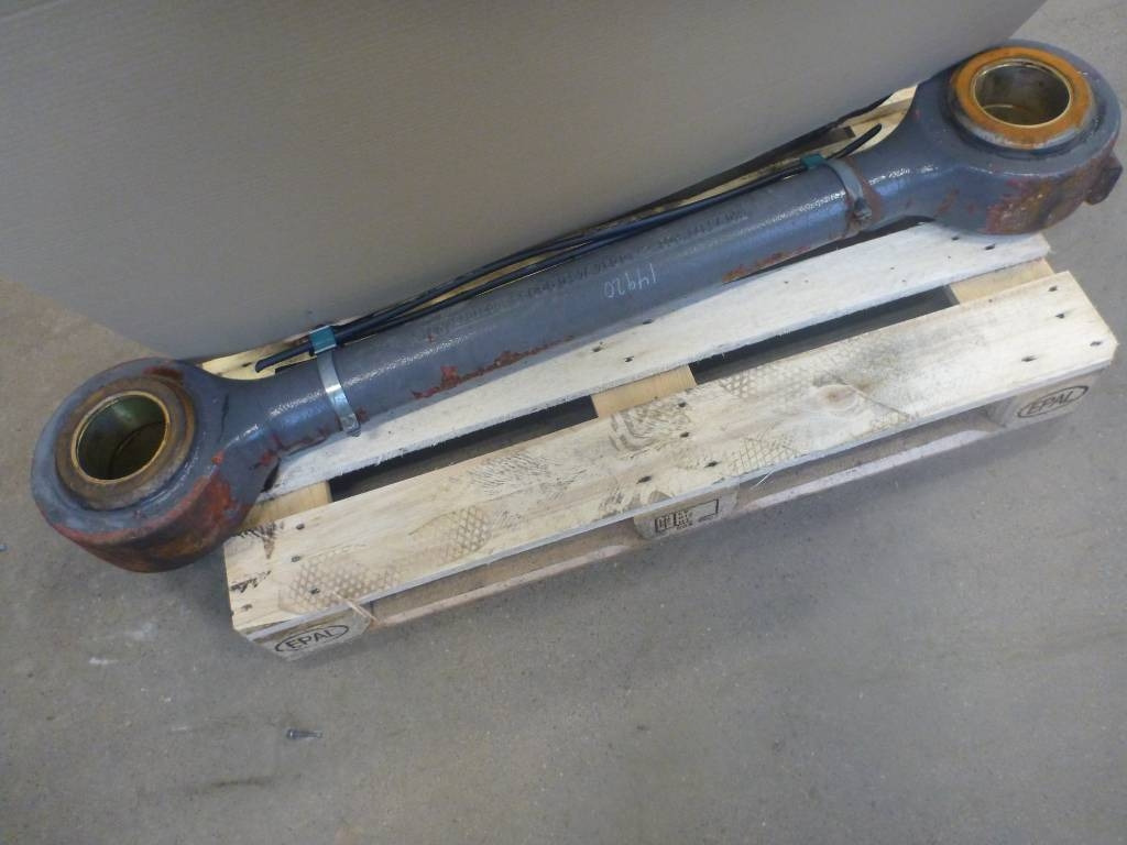 Volvo L 180 H Hundben, voe11093778 - Стрела для Строительной техники: фото 1 Volvo L 180 H Hundben, voe11093778 - Стрела для Строительной техники: фото 1