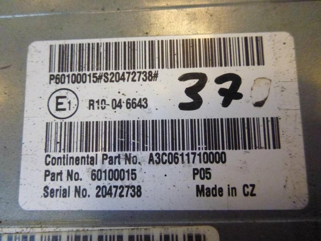 Volvo L 220 E, Motorstyrenhet, 60100015 - Электрическая система для Строительной техники: фото 2 Volvo L 220 E, Motorstyrenhet, 60100015 - Электрическая система для Строительной техники: фото 2