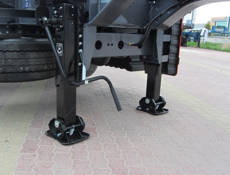 SERIN Telescopik Container Carrier Semi Trailer 1x20'/2x20'/1x30'/1x40'/1x45' - Полуприцеп-контейнеровоз/ Сменный кузов: фото 4 SERIN Telescopik Container Carrier Semi Trailer 1x20'/2x20'/1x30'/1x40'/1x45' - Полуприцеп-контейнеровоз/ Сменный кузов: фото 4