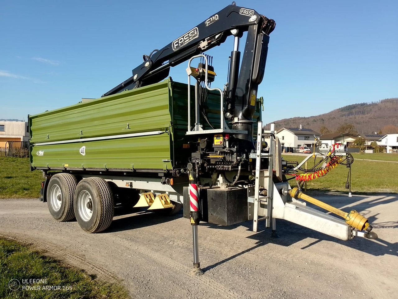 Fliegl TDK160, Agraranhänger, Fassi F110, EU Papiere - Самосвальный прицеп: фото 1 Fliegl TDK160, Agraranhänger, Fassi F110, EU Papiere - Самосвальный прицеп: фото 1