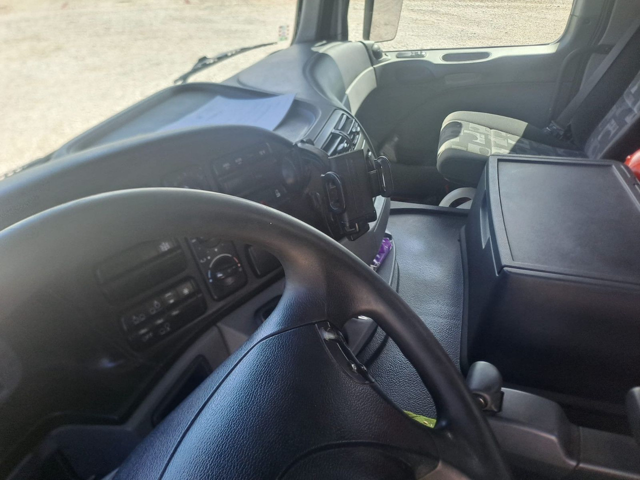 Самосвал Mercedes-Benz Actros 4448 10x4, E5, EPS, MP-2, Retarder: фото 10