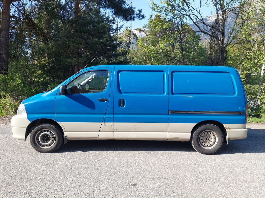 Toyota Hiace D-4D 2.5 4x4, Hochdruck Spülwagen 250bar - Цельнометаллический фургон: фото 5 Toyota Hiace D-4D 2.5 4x4, Hochdruck Spülwagen 250bar - Цельнометаллический фургон: фото 5