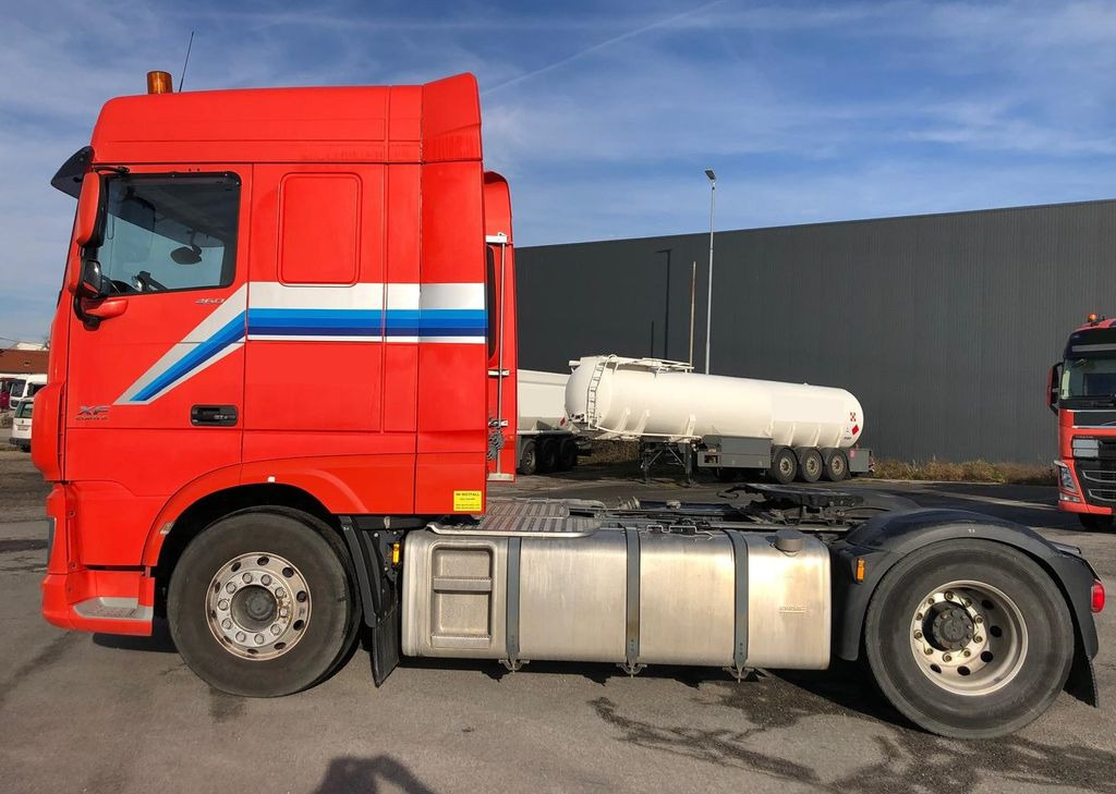 DAF XF460 FT 4x2, Euro 6, ADR, Hydraulik - Тягач: фото 5 DAF XF460 FT 4x2, Euro 6, ADR, Hydraulik - Тягач: фото 5